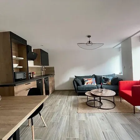 Holiday home Logis De La Pomme D'or X Melrose