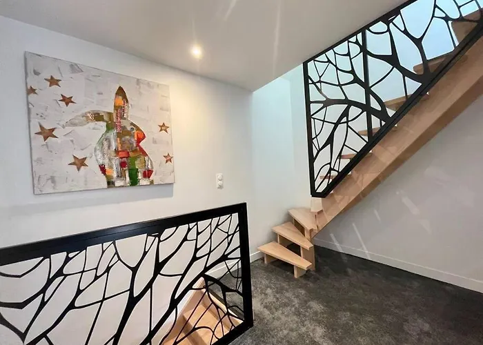 Logis De La Pomme D'or X Melrose Bayeux